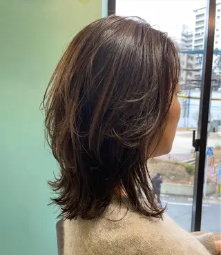 ミディアム カラー 末石 智のヘアスタイル