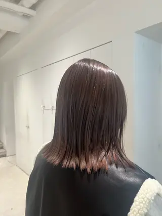 ミディアム Louwe 小島のヘアスタイル