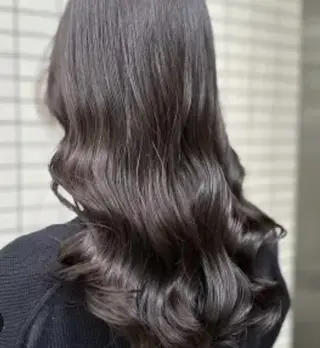 セミロング パーマ 石島  健史のヘアスタイル