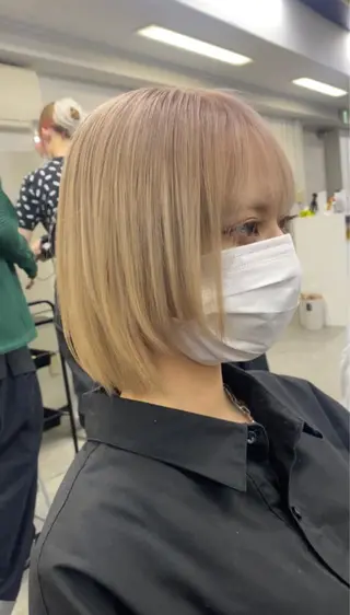 セミロング カラー パーマ ヘアアレンジ メンズ キッズ ネイル マツエク・マツパ アイブロウ ウルフ&レイヤー特化 まとまる美髪矯正のヘアスタイル