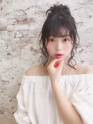 セミロング ヘアアレンジ Watai 艶髪 當間 大知のヘアスタイル