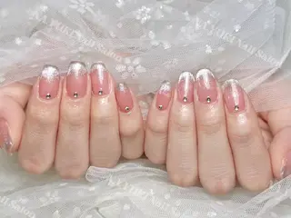 ネイル Queenie 🦋のネイルデザイン