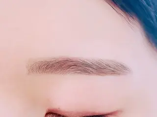 アイブロウ eyelash COLORのマツエク・マツパデザイン