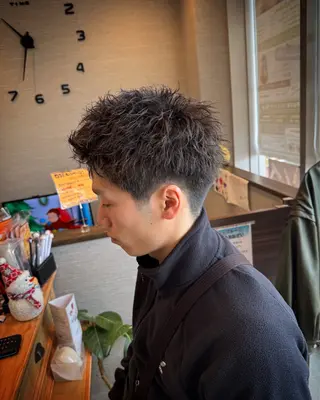 メンズ 吉田 剛のヘアスタイル