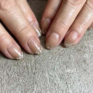 ネイル Legit nail salonのネイルデザイン