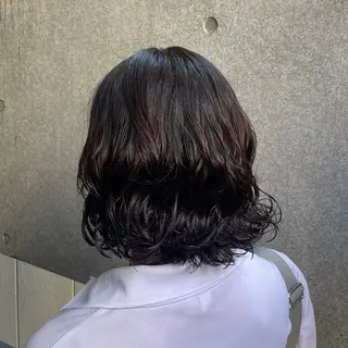 ミディアム カラー パーマ レイヤー/透けカラー アレンジ/篠崎渚彩のヘアスタイル