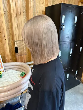 カラー まろみ暖色×ボブ ×chia🕯のヘアスタイル