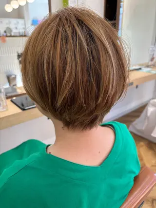 ショート カラー ショート・パーマ・デ ザインカラー/むつみのヘアスタイル