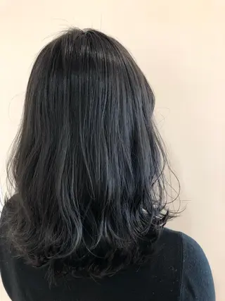 セミロング カラー 盛れるレイヤーカット 得意🌹井上美沙のヘアスタイル