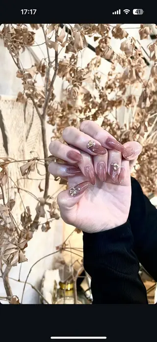 ネイル 土屋 智子のネイルデザイン