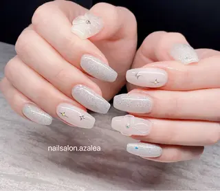 ネイル R inのネイルデザイン