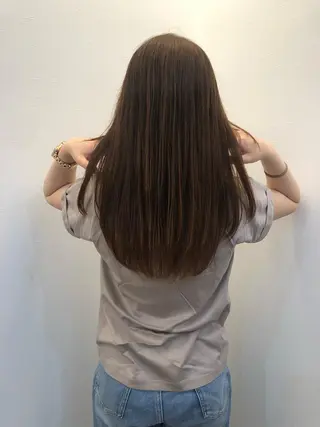 カラー ツノガイ エリのヘアスタイル