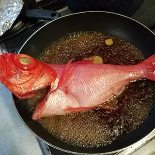 麻里 杏彩のヘアスタイル