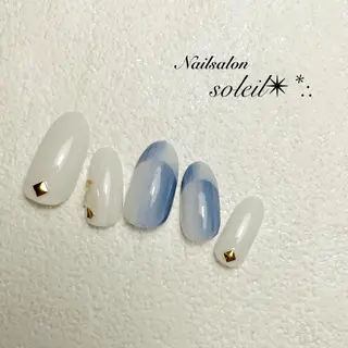 ネイル 粟津 美紀のネイルデザイン