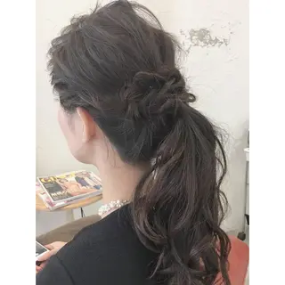ロング ヘアアレンジ fio マナミのヘアスタイル