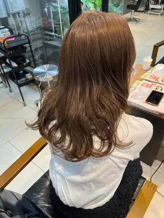 ロング カラー ヘアアレンジ ネイル マツエク・マツパ アイブロウ 透明感カラー🤎 ゆりのヘアスタイル