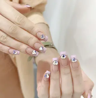 ネイル Queens 榊 まおのネイルデザイン