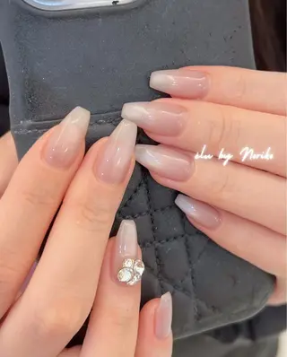 ネイル élu by Noriko 前原のネイルデザイン