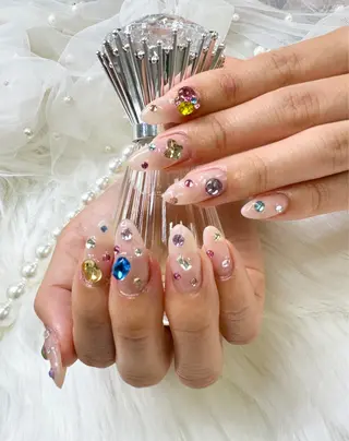 ネイル Queeens nailのネイルデザイン