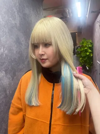 ロング カラー MOMO艶髪 🩵モテカラーのヘアスタイル
