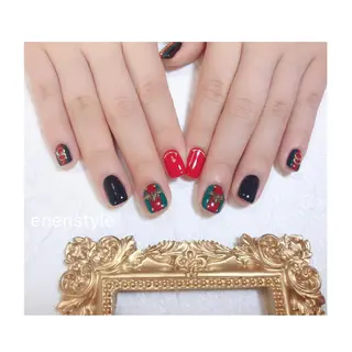 ショート ネイル 👑enen style👑のネイルデザイン