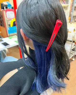 カラー まさき✂︎ブリーチ／ デザインカラーのヘアスタイル