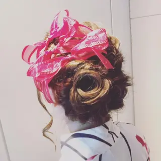 セミロング ヘアアレンジ パピヨンロゼ 髪質改善/酸性のヘアスタイル