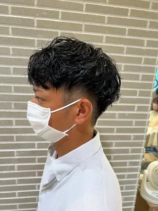 パーマ メンズ 赤本悠斗波巻きパーマ メンズパーマのヘアスタイル