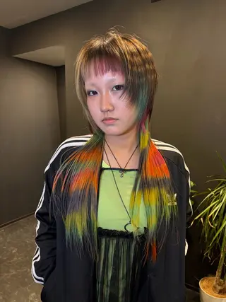 カラー null 《 栞 》のヘアスタイル