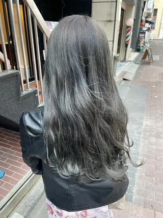ロング 断られる髪に答えを ♣️井上秀樹♠️のヘアスタイル