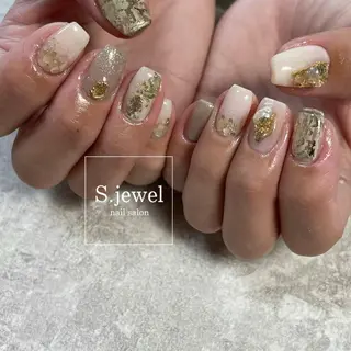 ネイル S. JEWELのネイルデザイン