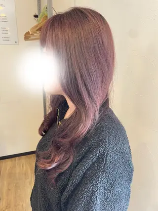ロング 多田 優香のヘアスタイル