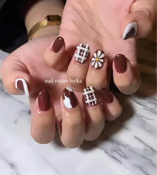 ネイル ﾈｲﾙﾙｰﾑﾘｯｶ 𝐦𝐚𝐲𝐮のネイルデザイン