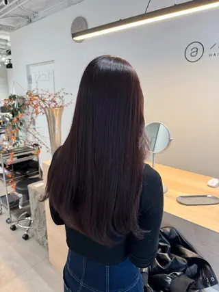 ロング カラー 吉田 美咲のヘアスタイル