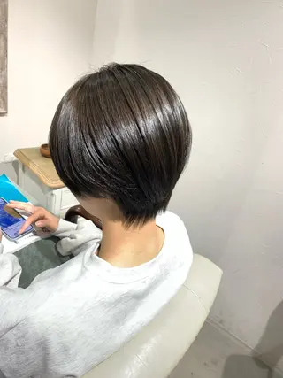 ショート カラー 福永 ちひろのヘアスタイル