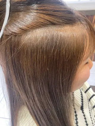 ロング カラー 佐藤 優衣のヘアスタイル