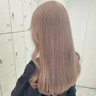 ロング カラー モテ髪ハイトーン🫧 serina🎀池袋のヘアスタイル