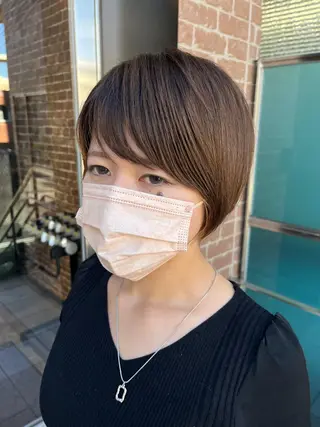 ショート カラー パーマ ヘアアレンジ メンズ キッズ ネイル マツエク・マツパ アイブロウ 久木原 ゆりのヘアスタイル