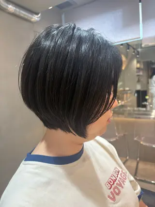 ショート オリーブベージュ/シ ョートボブたまき🧡のヘアスタイル