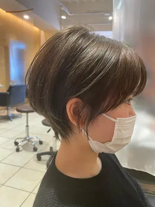 ショート カラー NINE+/代表 ブリーチ特化型サロンのヘアスタイル