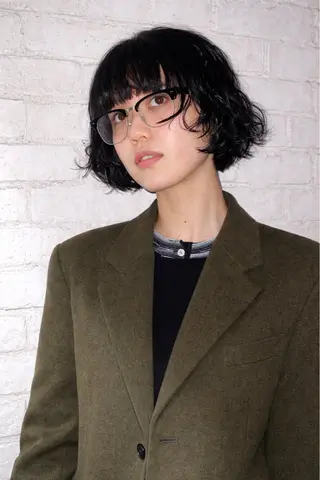 ショート ズミ🦖荻窪 🦖似合わせレイヤーのヘアスタイル