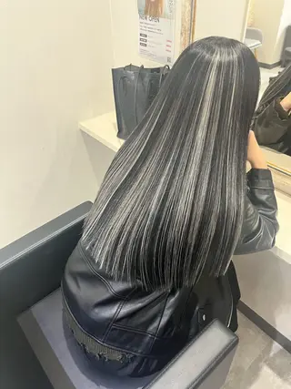 ロング 🐈‍⬛ララモアナ yuri🐈‍⬛のヘアスタイル