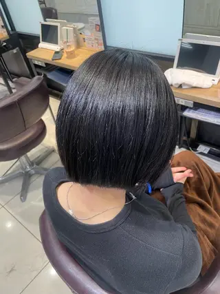 ショート 赤み消し艶カラー✨️ DAIGOのヘアスタイル