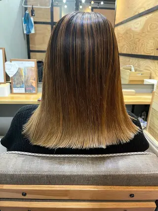 ロング カラー パーマ ヘアアレンジ メンズ キッズ ネイル マツエク・マツパ アイブロウ 久木原 ゆりのヘアスタイル