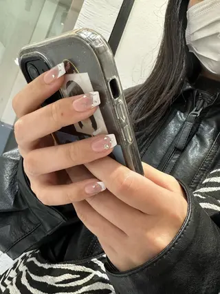 ネイル 個性派ネイル 🌼 ハルカ ♡の眉毛・アイブロウイメージ