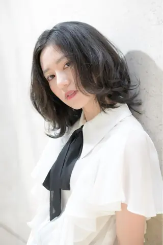 ミディアム パーマ ヘアアレンジ 6/29まで 💐🤍理保のヘアスタイル