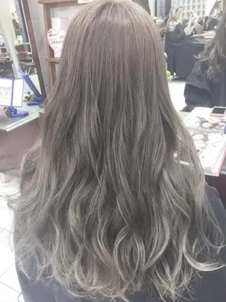 ロング カラー ヘアアレンジ ✨️レディース✨️ EX/遠藤歩未のヘアスタイル