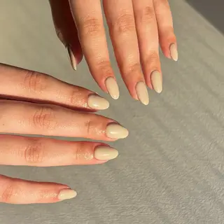 ネイル AKEMI LANDHAKATAのネイルデザイン