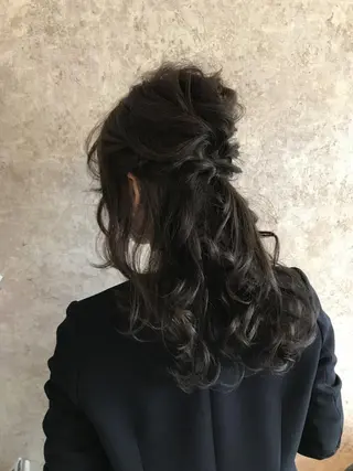ミディアム カラー パーマ レイヤーカット 早崎太生のヘアスタイル