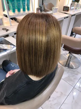 ショート パーマ 安井　昴 💫ブリーチ縮毛矯正のヘアスタイル